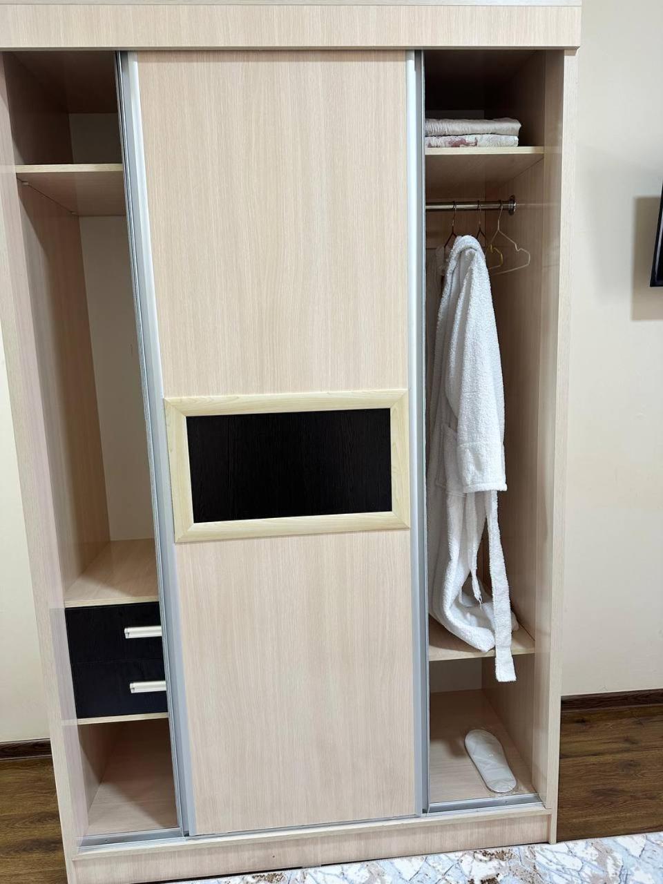 Hotel Aral Нукус Екстер'єр фото