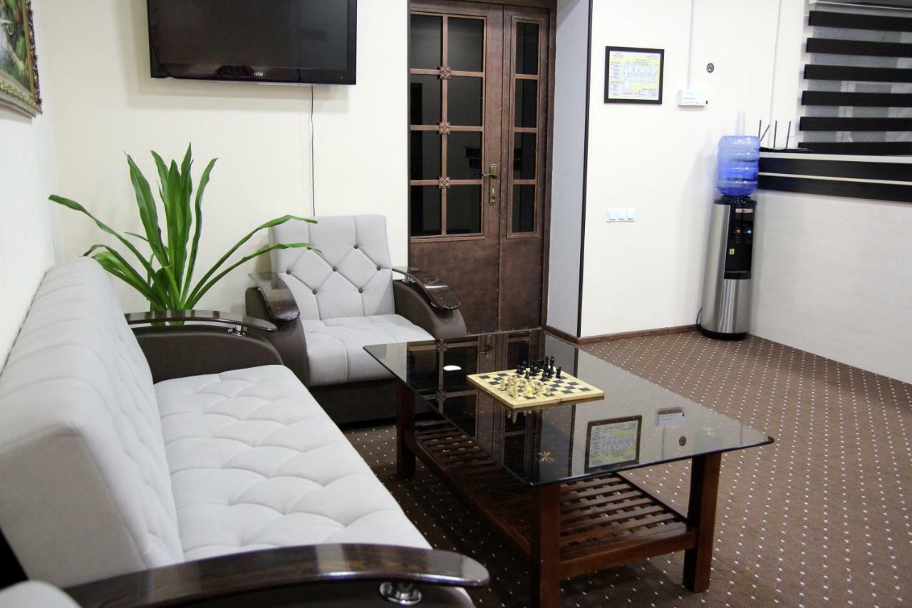 Hotel Aral Нукус Екстер'єр фото