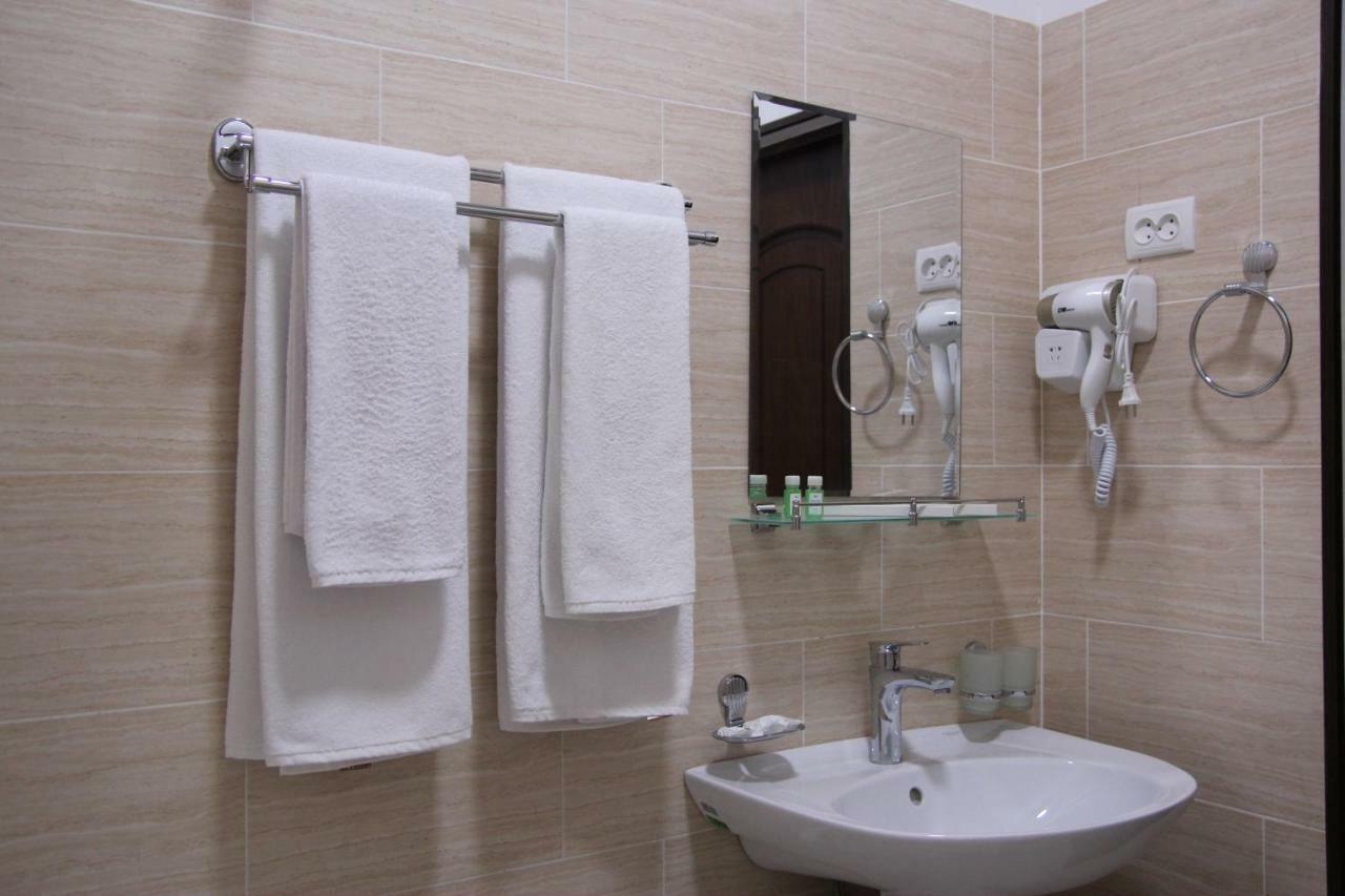 Hotel Aral Нукус Екстер'єр фото