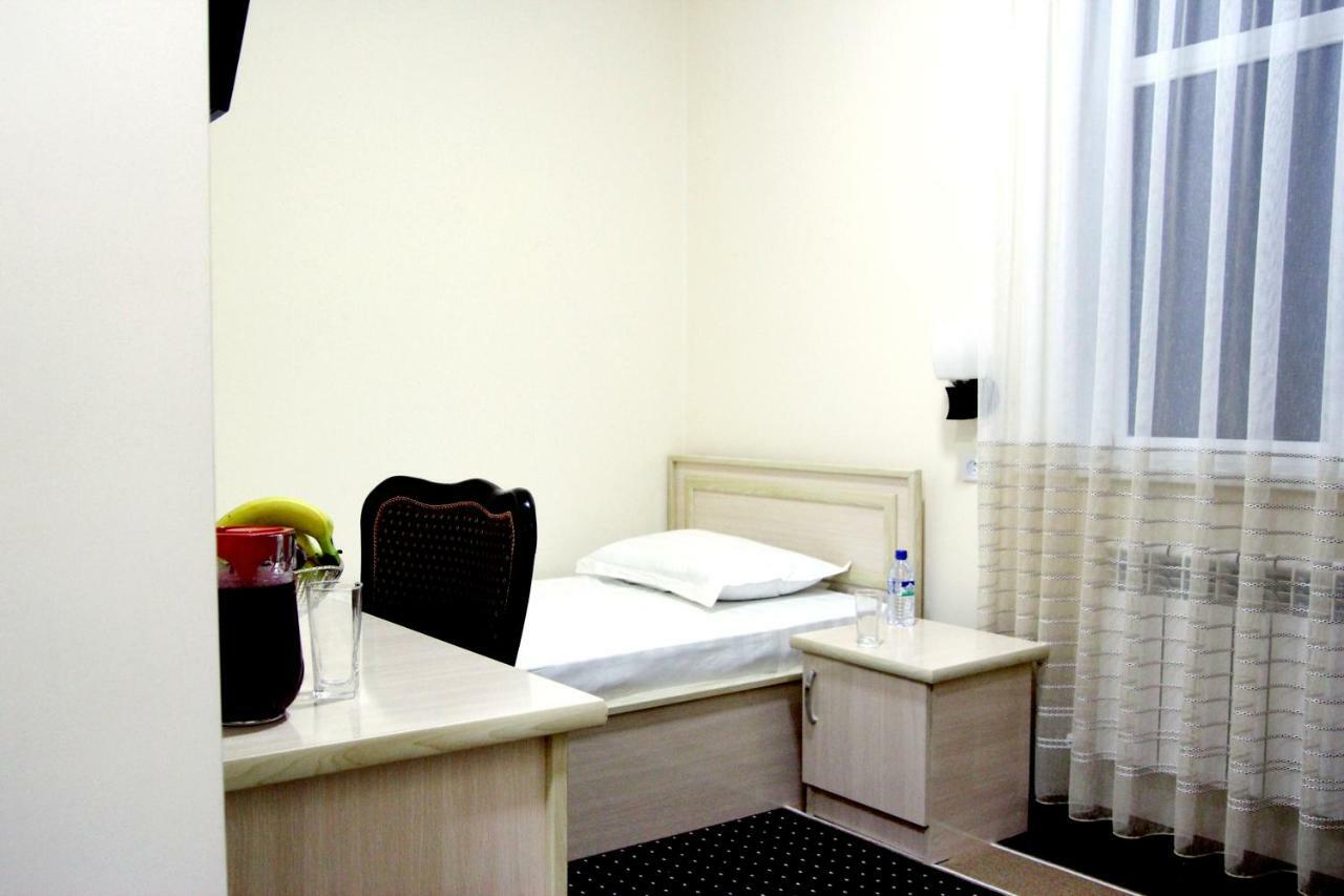 Hotel Aral Нукус Екстер'єр фото